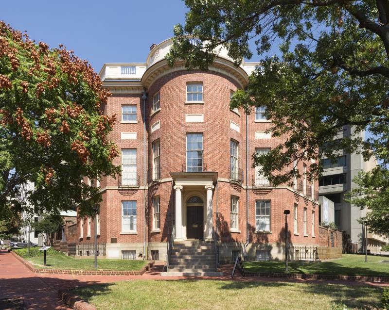 famous octagon house